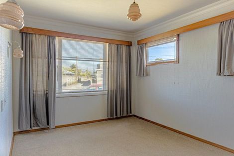 Photo of property in 54 Camberwell Road, Hawera, 4610