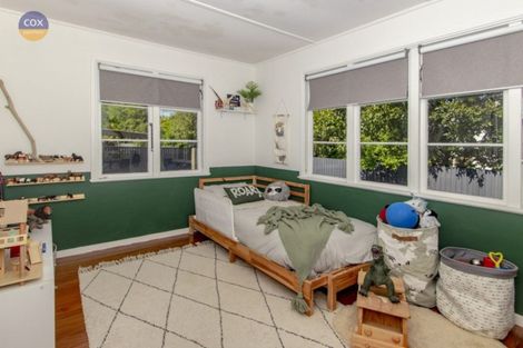 Photo of property in 10 Barton Avenue, Marewa, Napier, 4110