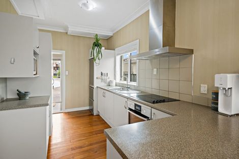 Photo of property in 28 Helvetia Road, Pukekohe, 2120