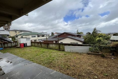Photo of property in 75 Bradbury Road, Botany Downs, Auckland, 2010