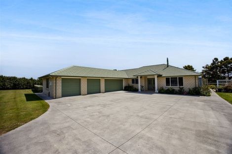 Photo of property in 30 Waipapa Road, Waitara, 4383