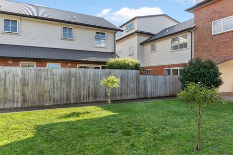 Photo of property in 16 Chiefs Court, Hamilton East, Hamilton, 3216