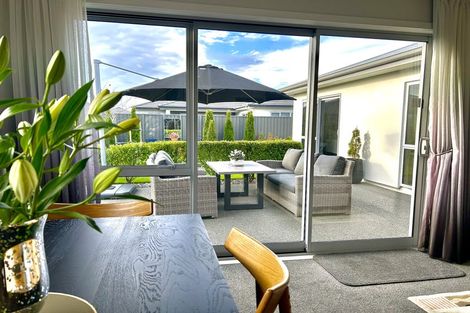 Photo of property in 72 Eriksen Road, Te Awa, Napier, 4110