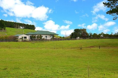Photo of property in 36a Goudie Road, Helensville, 0875