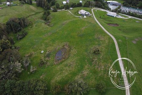 Photo of property in 184 Paparoa Station Road, Paparoa, 0571