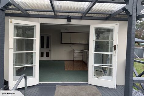 Photo of property in 294 Keyes Road, New Brighton, Christchurch, 8083