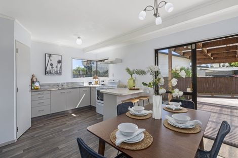 Photo of property in 17 Hartford Avenue, Papamoa Beach, Papamoa, 3118