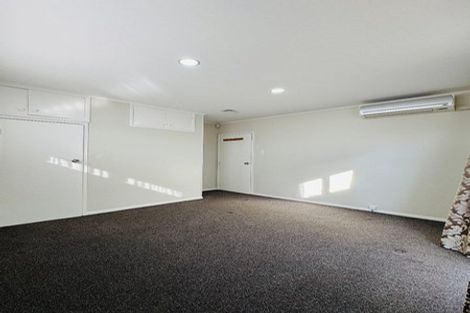 Photo of property in 18b Kirby Street, Glendene, Auckland, 0602