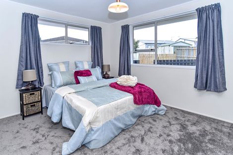 Photo of property in 64 Henwood Road, Mangere East, Auckland, 2024