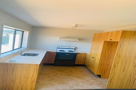 Photo of property in 3/116 Titirangi Road, New Lynn, Auckland, 0600