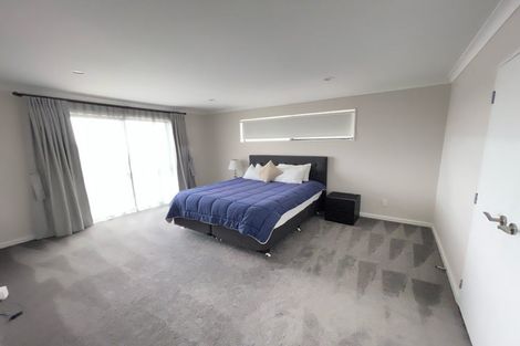 Photo of property in 13 Tawatawa Street, Long Bay, Auckland, 0630