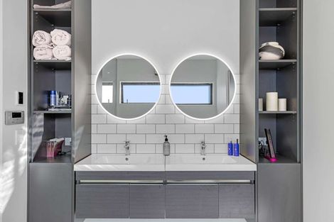 Photo of property in Wooing Tree Vineyard Ltd, 13 Vintage Street, Cromwell, 9310