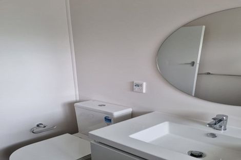 Photo of property in 1090a Fergusson Drive, Clouston Park, Upper Hutt, 5018