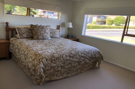 Photo of property in 69 O'halloran Road, Howick, Auckland, 2014