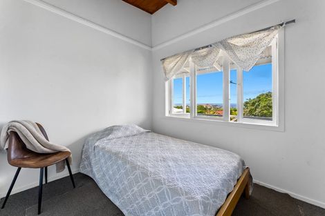 Photo of property in 16 Sea View Road, Leigh, 0985