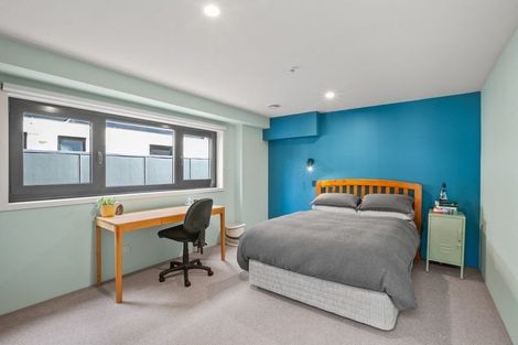 Photo of property in 15 Fillis Street, New Plymouth, 4310