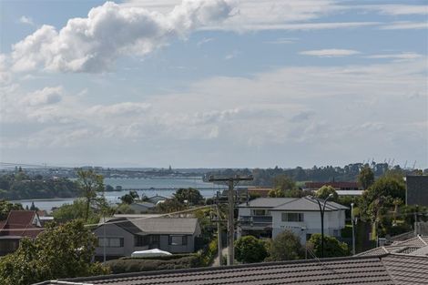 Photo of property in 6 Utopia Park Heights, Welcome Bay, Tauranga, 3112