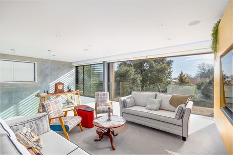 Photo of property in 27 Examiner Street, Nelson, 7010