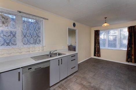 Photo of property in 475 Te Moana Road, Waikanae, 5036