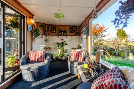 Photo of property in 69 Foster Road, Temple View, Hamilton, 3290