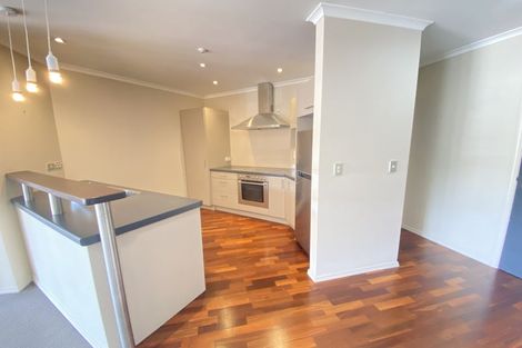 Photo of property in Construction House, 53/80 Kent Terrace, Mount Victoria, Wellington, 6011