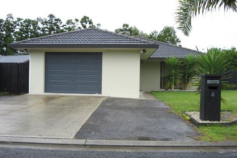 Photo of property in 4 West Palms Way, Pukekohe, 2120