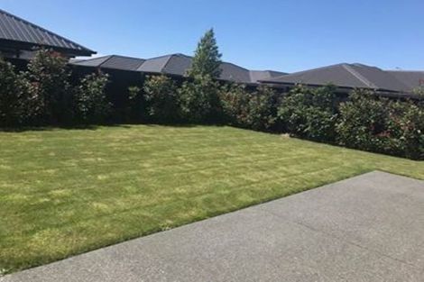 Photo of property in 14 Shillingford Boulevard, Rolleston, 7615