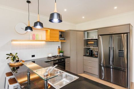 Photo of property in 31 Milverton Avenue, Hokowhitu, Palmerston North, 4410