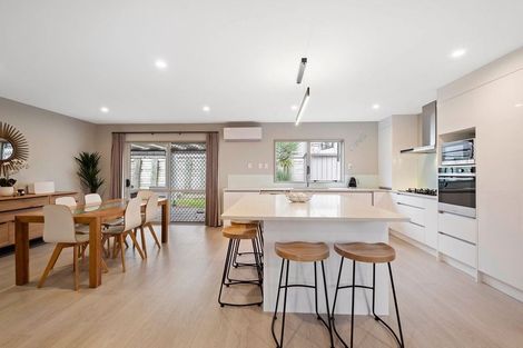 Photo of property in 42 Aberley Road, Schnapper Rock, Auckland, 0632