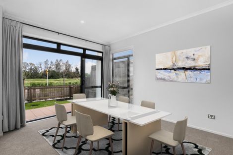 Photo of property in 6a Nohoanga Road, Karaka, Papakura, 2113