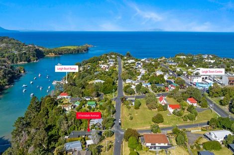 Photo of property in 9 Ferndale Avenue, Leigh, 0985