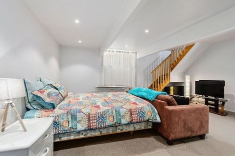 Photo of property in 1/46 Weatherly Road, Torbay, Auckland, 0630