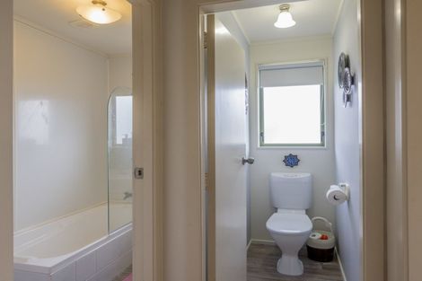 Photo of property in 2b Westridge Court, Paraparaumu, 5032