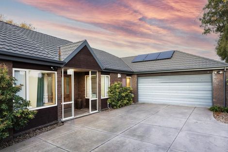 Photo of property in 32 Brigham Drive, Halswell, Christchurch, 8025