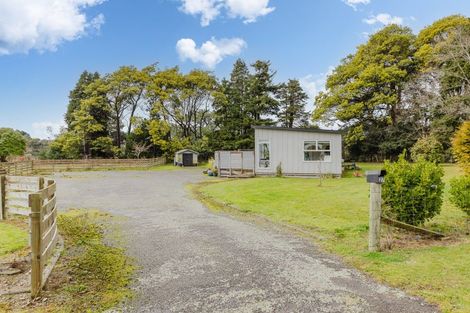 Photo of property in 25 Stanly Street, Eketahuna, 4900