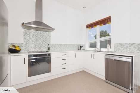 Photo of property in 66 Maunu Road, Avenues, Whangarei, 0110