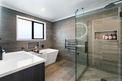 Photo of property in 138 Hitchen Road, Pokeno, 2402