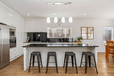Photo of property in 9 Ballyholey Drive, Flat Bush, Auckland, 2019