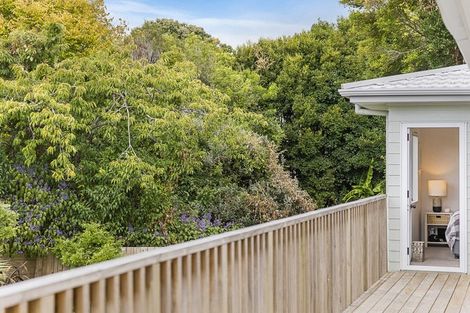 Photo of property in 2/58 Botany Road, Botany Downs, Auckland, 2010