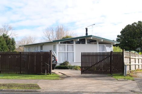 Photo of property in 14 Cramond Drive, Mangere East, Auckland, 2024