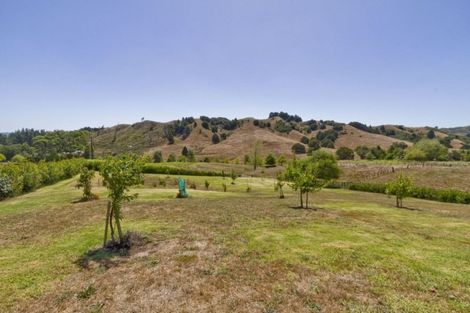Photo of property in 210a Monowai Road, Wainui, Silverdale, 0994