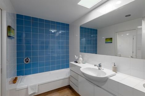 Photo of property in 133 Main Road, Redcliffs, Christchurch, 8081