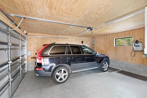 Photo of property in 28 Mckellar Drive, Jacks Point, Queenstown, 9371