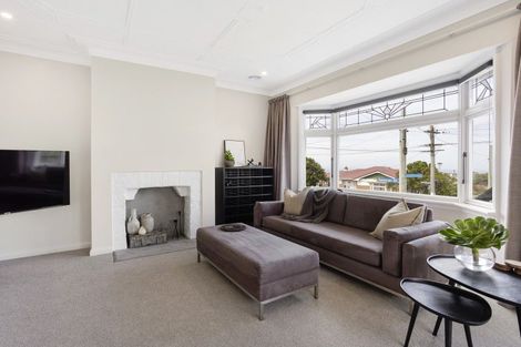 Photo of property in 1 Spencer Street, Andersons Bay, Dunedin, 9013