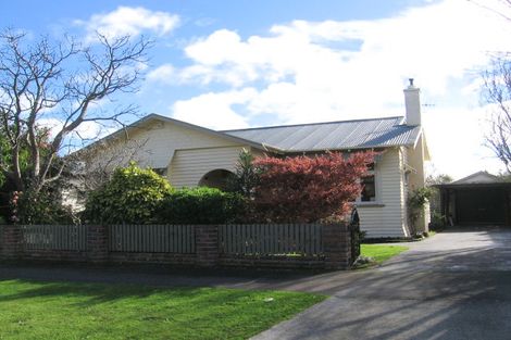 Photo of property in 39 Saint Johns Avenue, Palmerston North, 4414