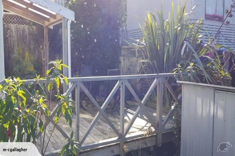 Photo of property in 8a Matama Road, Glen Eden, Auckland, 0602