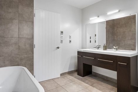 Photo of property in 74 Stonyflat Road, Loburn, Rangiora, 7472