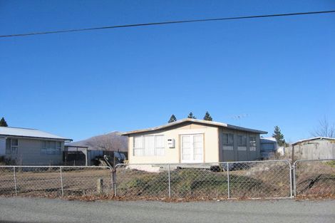 Photo of property in 48 Omahau Crescent, Twizel, 7901