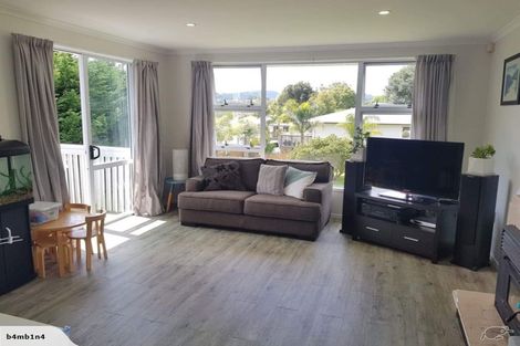 Photo of property in 5 Pah Road, Onerahi, Whangarei, 0110