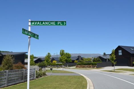 Photo of property in 4 Avalanche Place, Wanaka, 9305